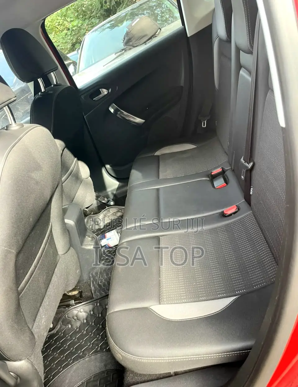 Peugeot 2008 2016 Rouge