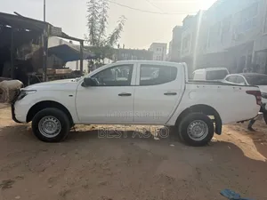 Mitsubishi L200 2019 Blanc