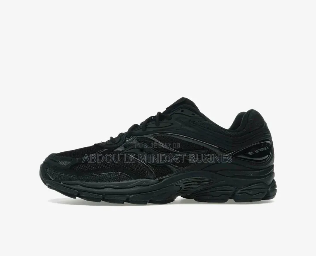Saucony Full Black Disponible