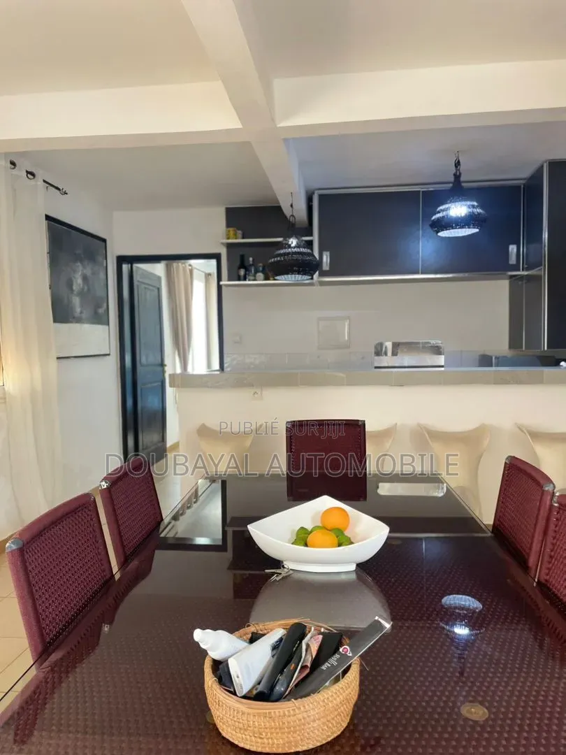 Meublé 3chbre Villa dans Saly, Thiès Sud à Vendre