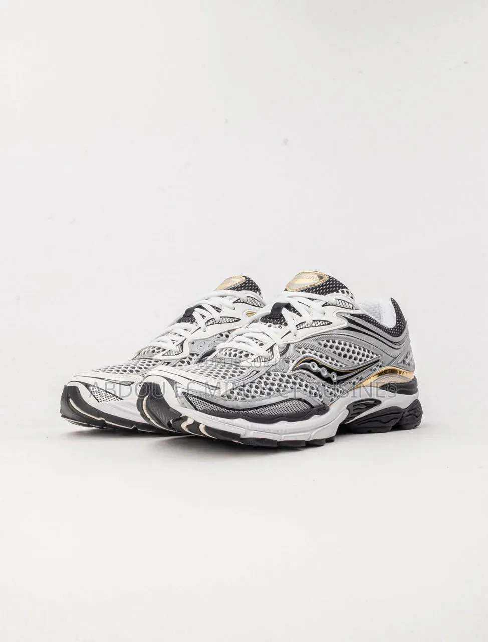 Saucony Beige-Noir Disponible