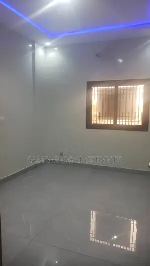 2chbre Villa dans Yoff à Louer