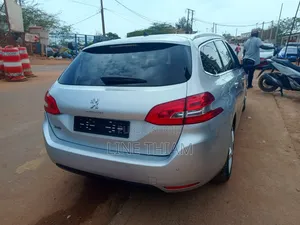 Peugeot 308 2017 Gris