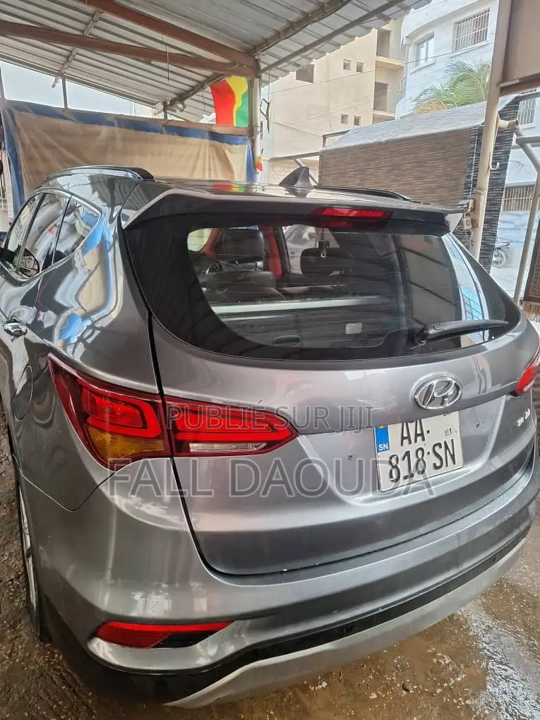 Hyundai Santa Fe 2016 Gris