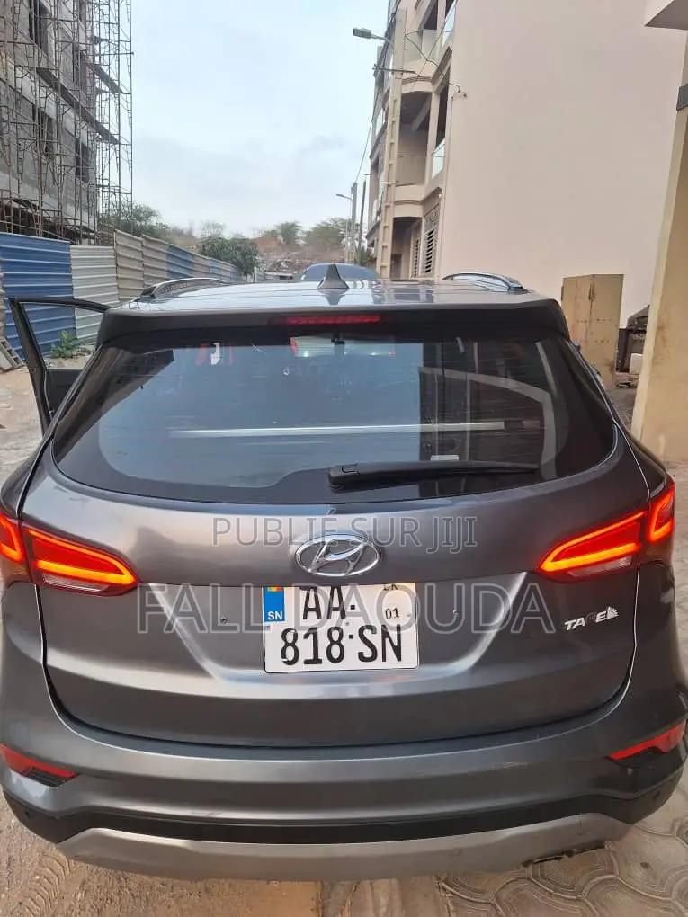 Hyundai Santa Fe 2016 Gris