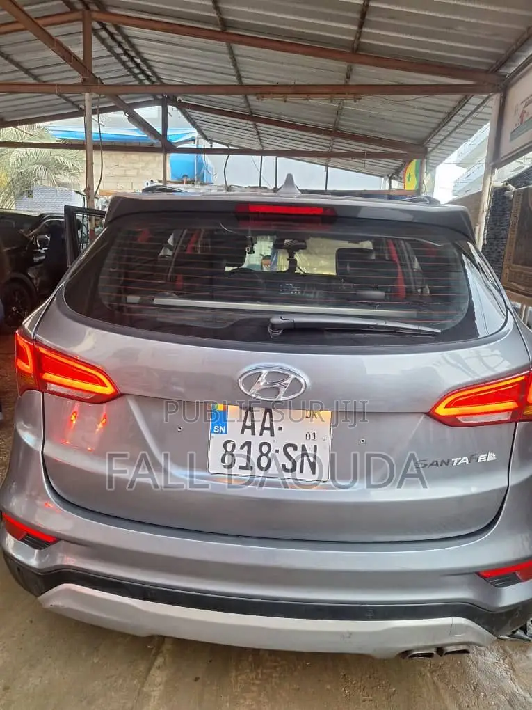 Hyundai Santa Fe 2016 Gris