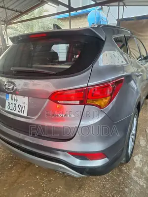 Hyundai Santa Fe 2016 Gris