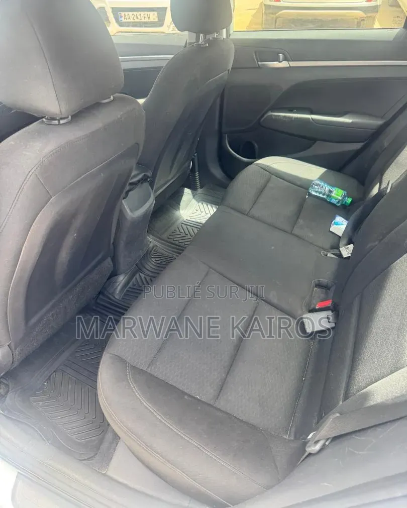Hyundai Elantra 2020 Blanc