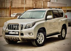 Toyota Land Cruiser Prado 2012 Blanc