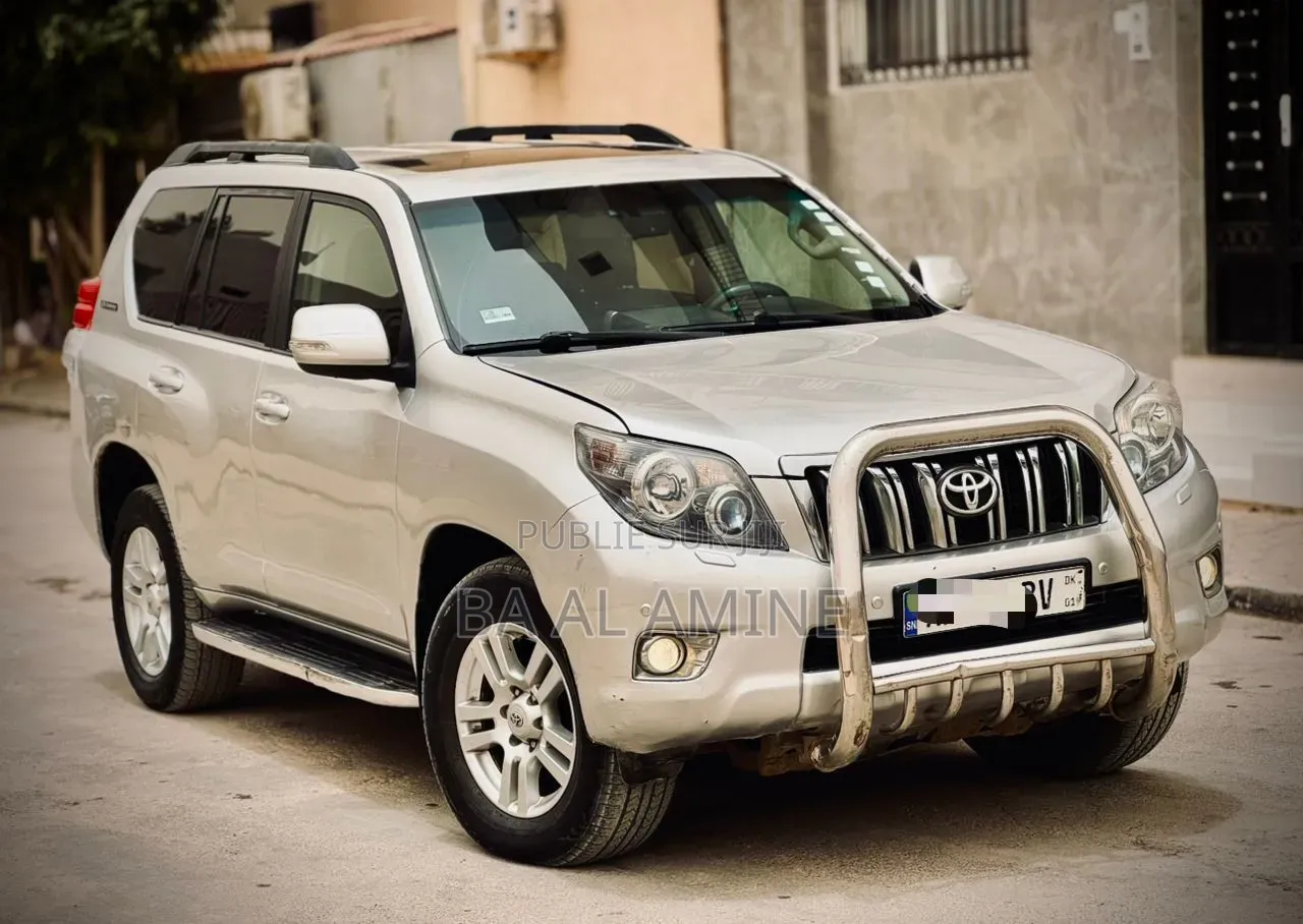 Toyota Land Cruiser Prado 2012 Blanc
