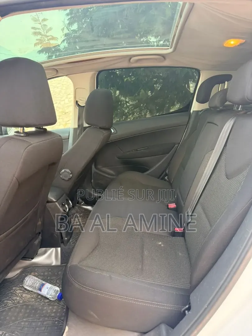 Peugeot 308 2013 Blanc