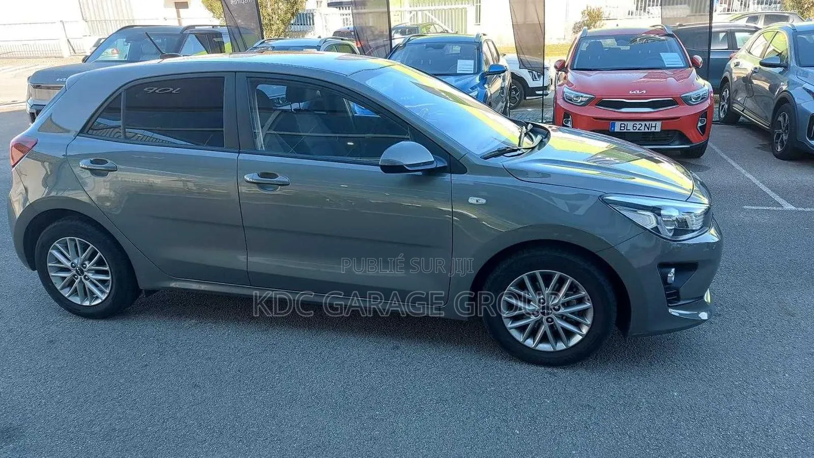 Kia Rio 2023 Gris