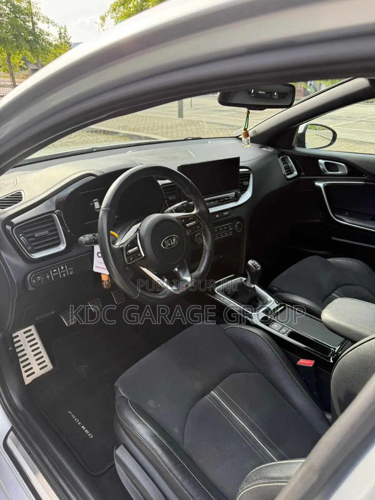Kia Ceed 2022 Gris