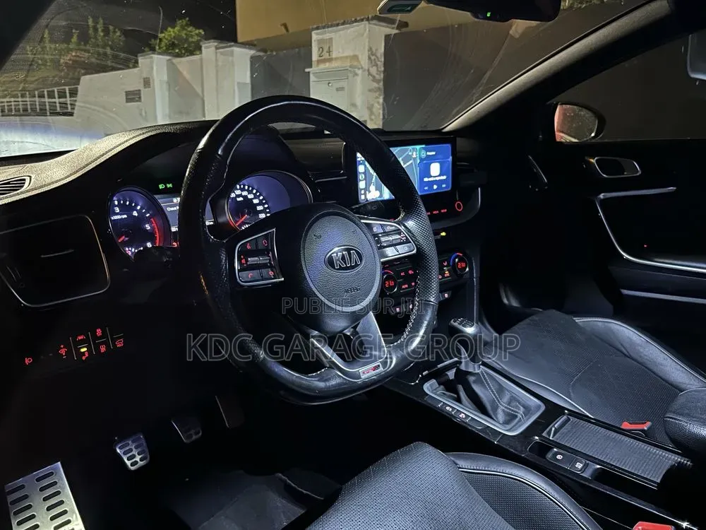 Kia Ceed 2019 Gris