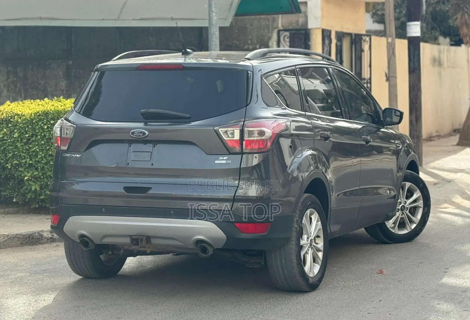 Ford Escape 2017 Gris