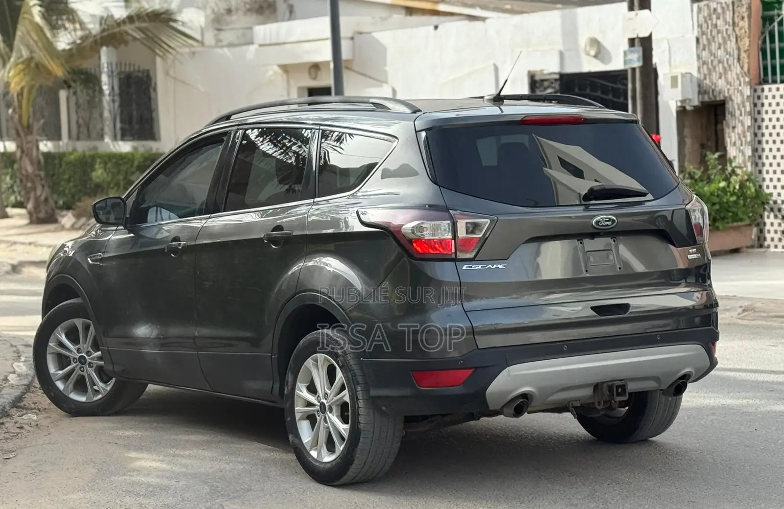 Ford Escape 2017 Gris