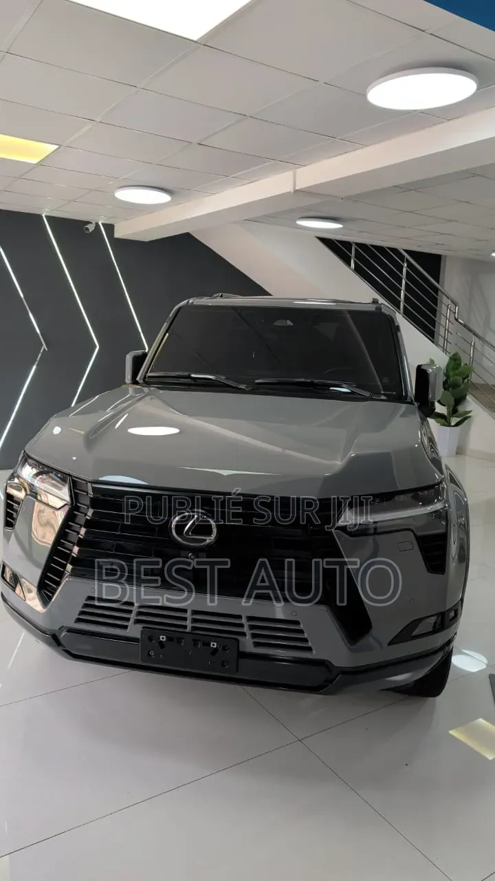 Lexus RX 2026 Gris