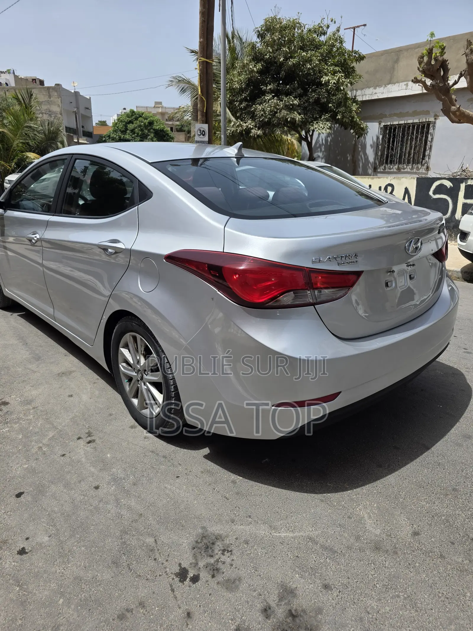 Hyundai Elantra 2016 Gris