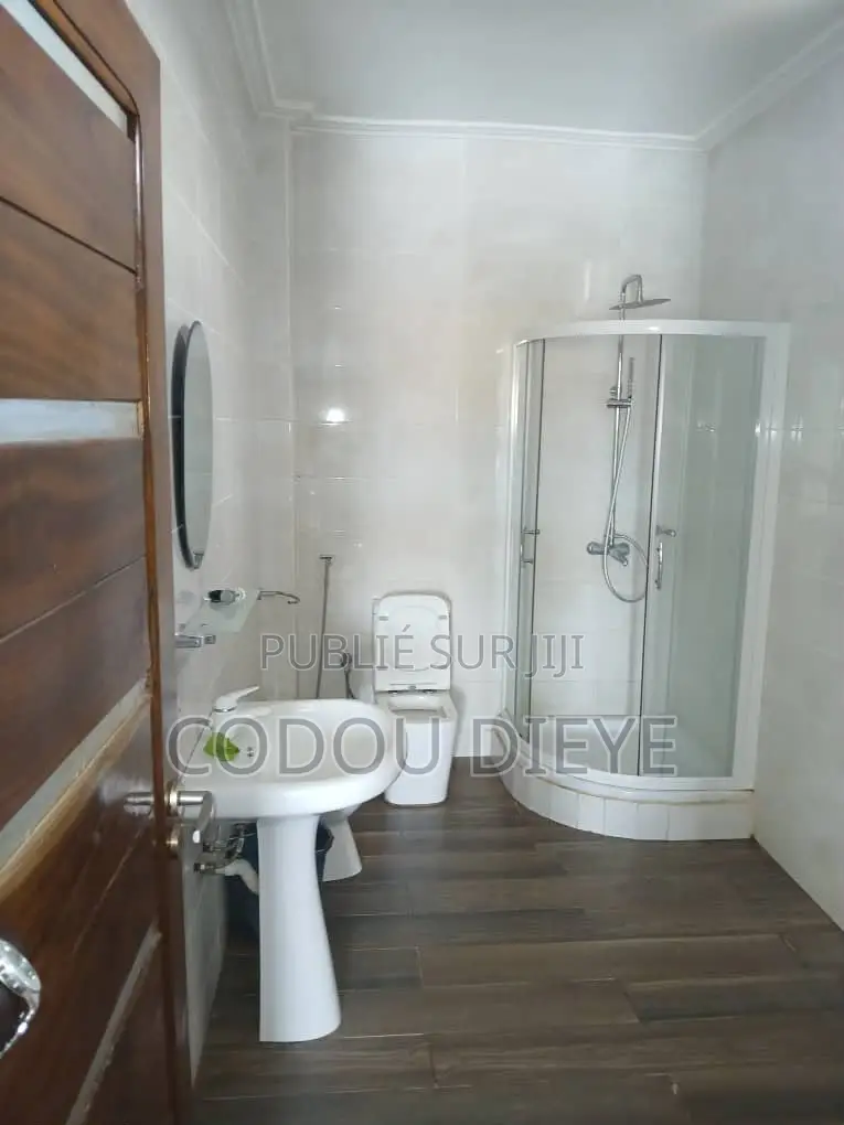 Appartement Meublé 3 Pièces a Louer a Malika Plage