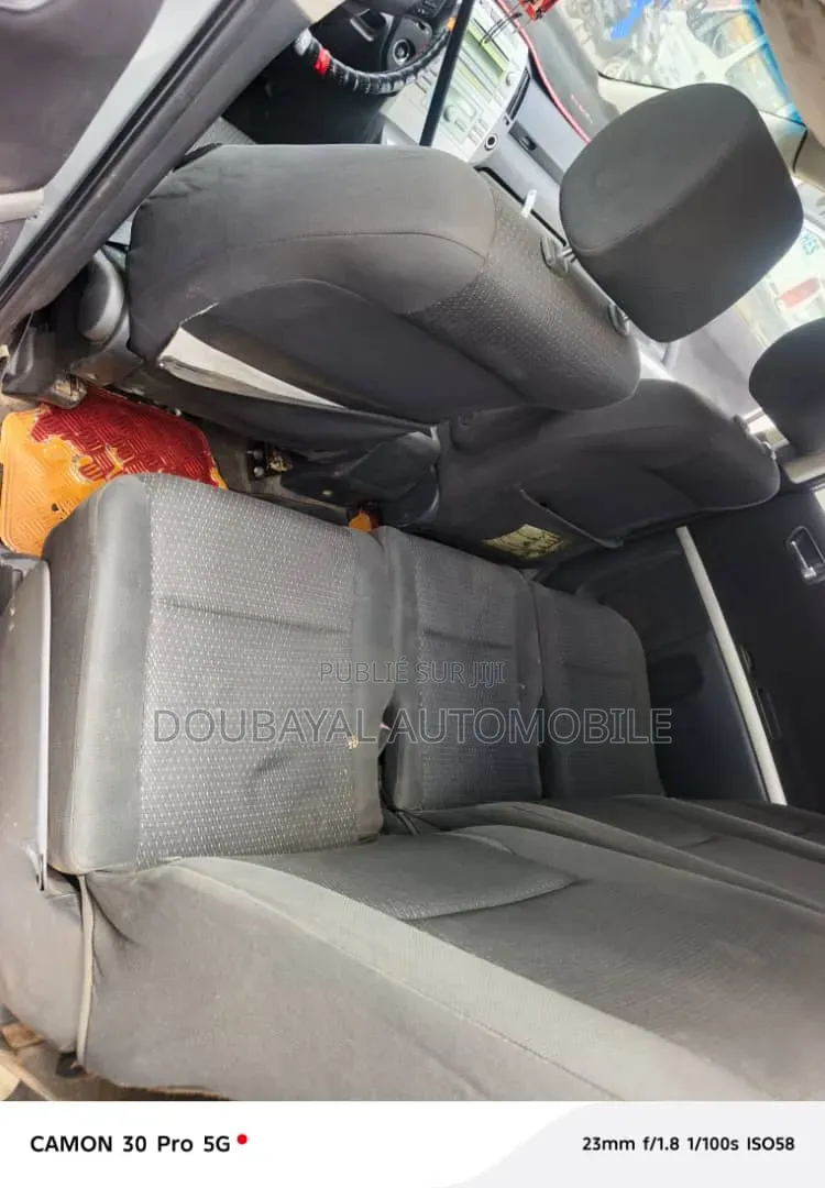 Toyota Verso 2009 Gris