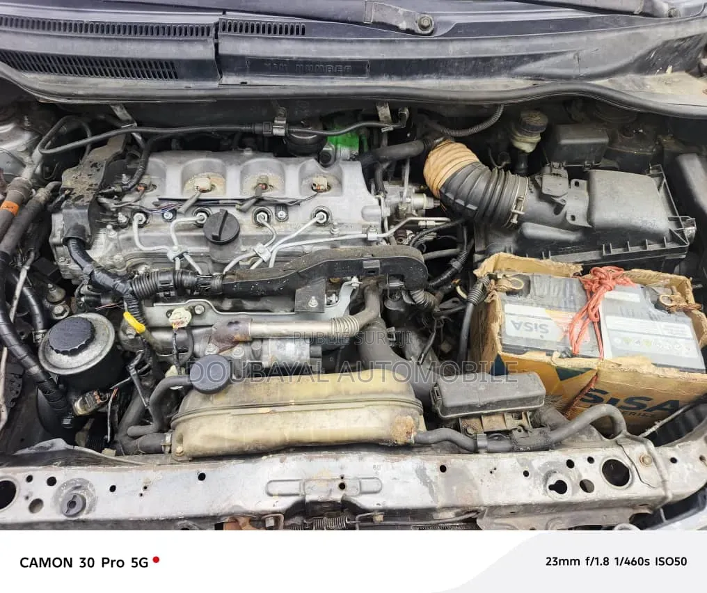 Toyota Verso 2009 Gris