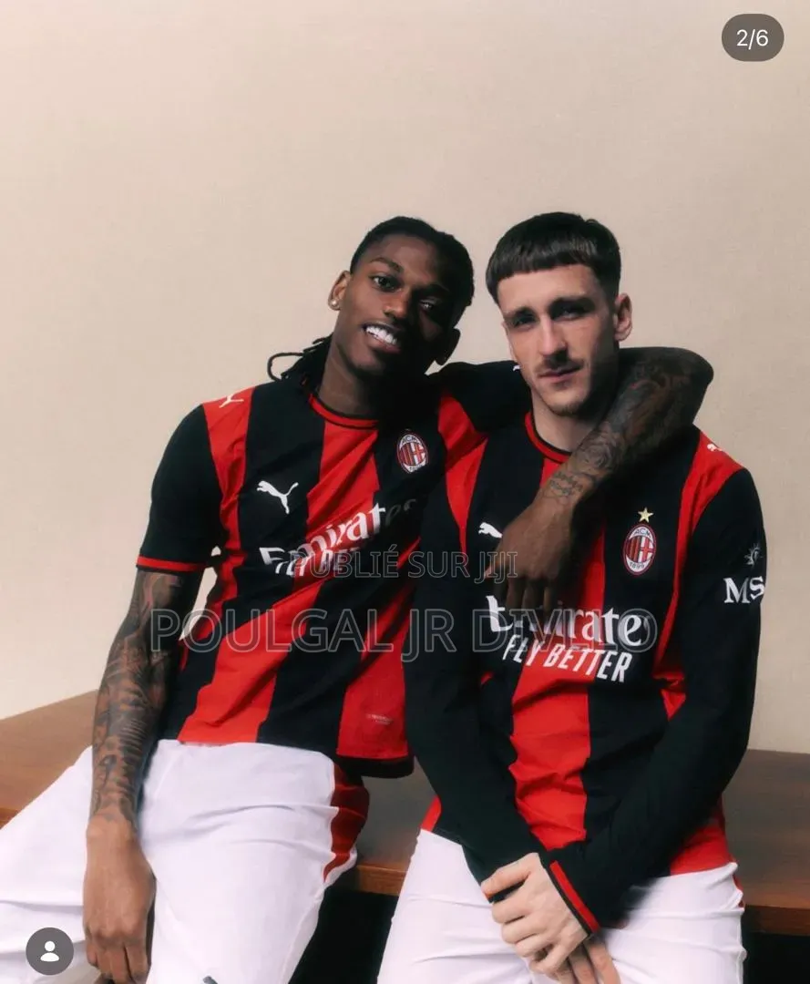 Maillots De Football