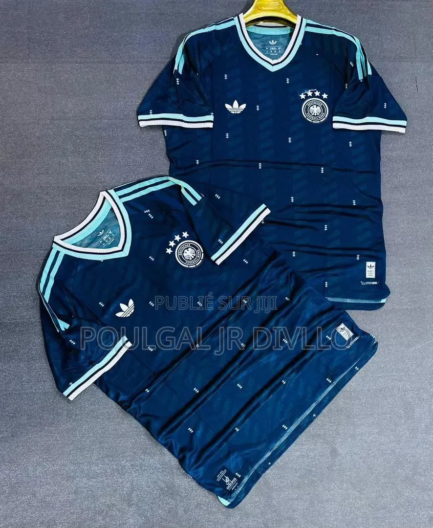 Maillots De Football