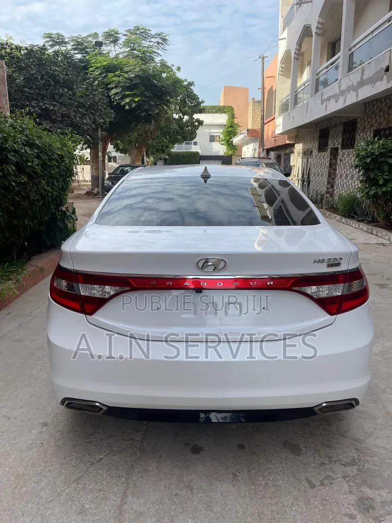 Hyundai Grandeur 2016 Blanc