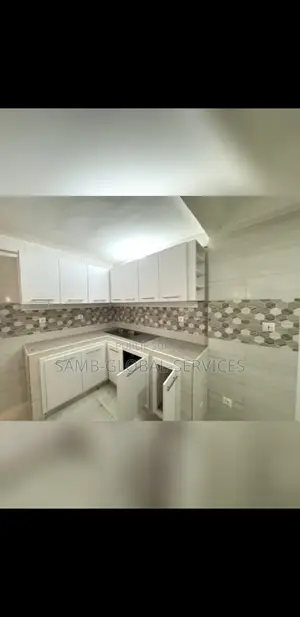 4chbre Villa dans Yoff à Louer