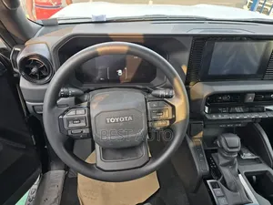 Toyota Land Cruiser Prado 2025 Noir