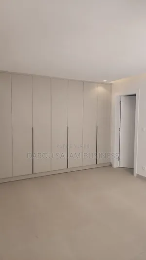 3chbre Appartement dans Almadies, Yoff à Louer