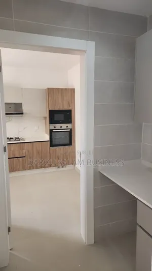 3chbre Appartement dans Almadies, Yoff à Louer
