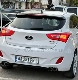 Hyundai i30 2015 Blanc