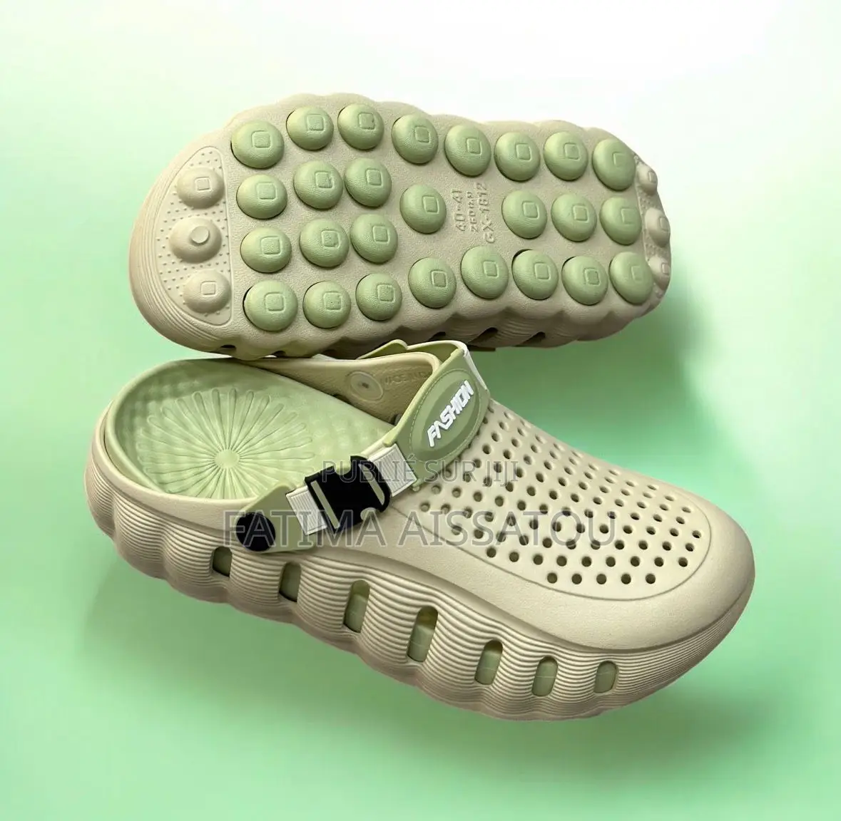 Vente De Chaussures Pour Hommes Et Femmes Et Diverses Articles