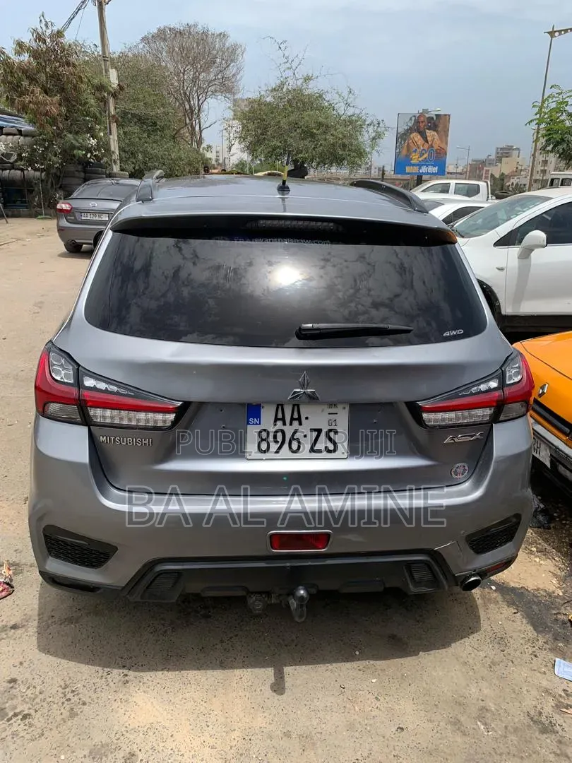 Mitsubishi RVR 2018 Gris