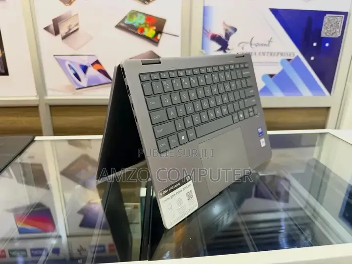 Ordinateur portable HP Envy 14 16GB Intel Core i7 SSD 1T