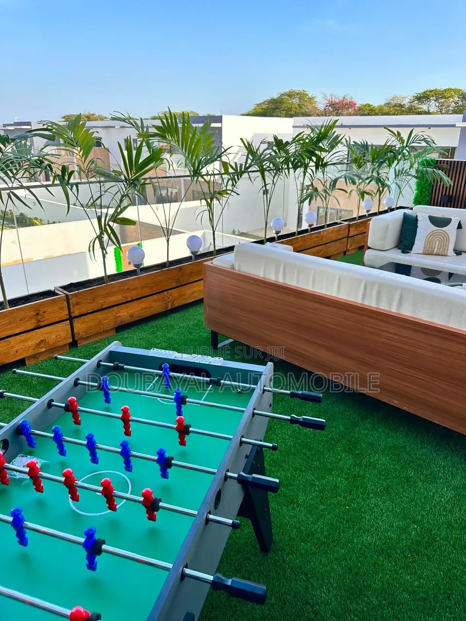 Meublé 4chbre Villa dans Point Saréne, Thiès Sud à Vendre