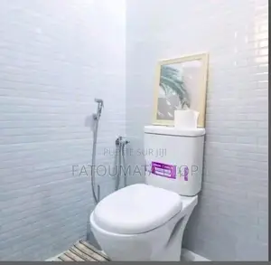 Meublé 2chbre Appartement dans Almadies à Louer