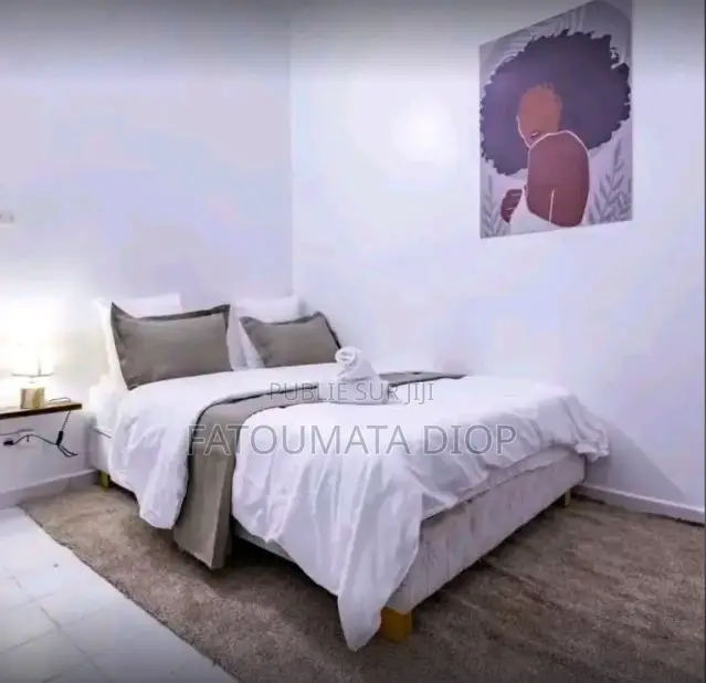 Meublé 2chbre Appartement dans Almadies à Louer