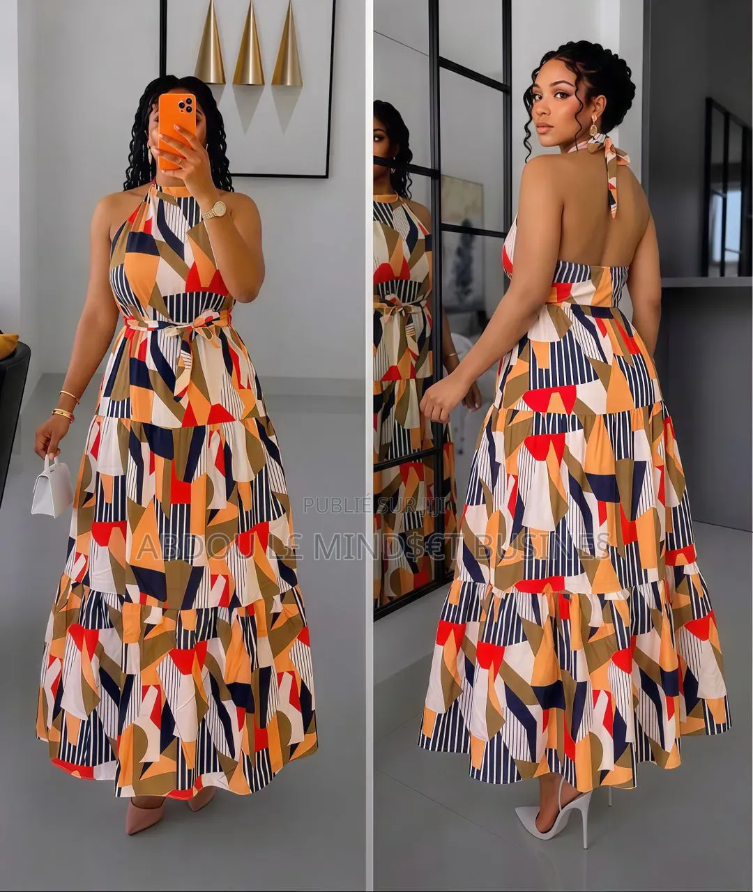 Robe Dos Laissé Disponible