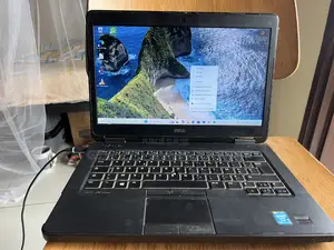 Ordinateur portable Dell Latitude 5440 8GB Intel Core i5 HDD 512GB