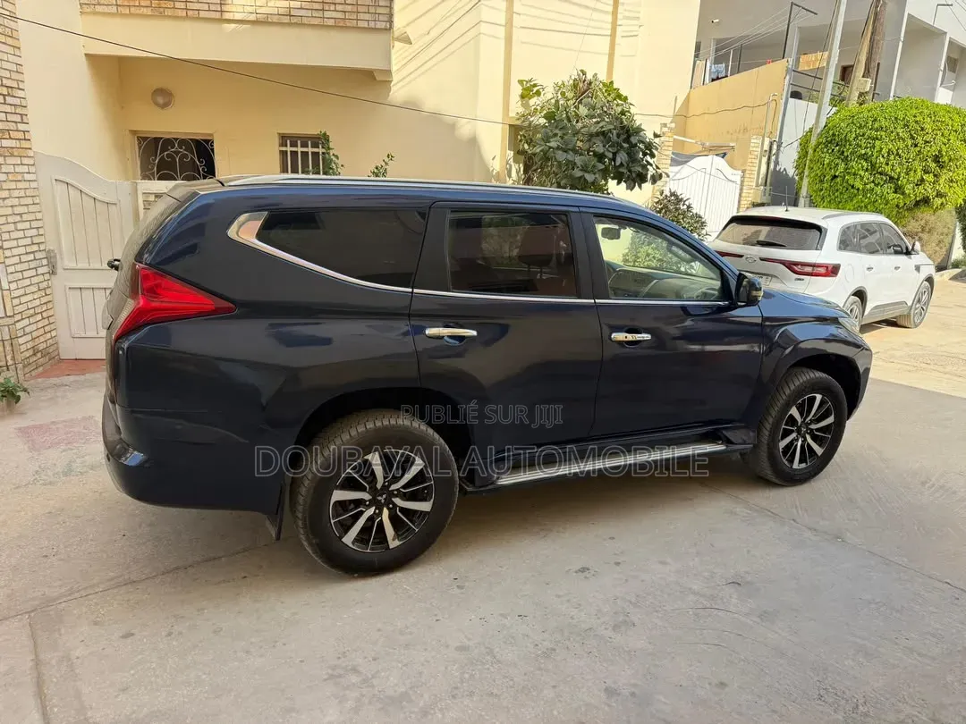 Mitsubishi Pajero 2018 Autre