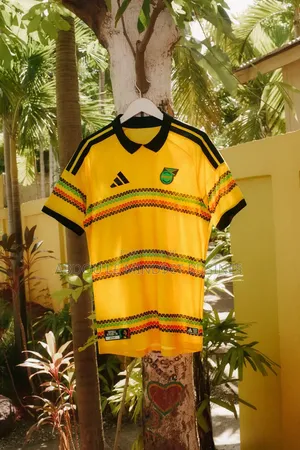 Maillots Jamaica Disponible