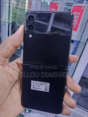 Nouveau Samsung Galaxy Z Flip 3 128 GB Autre