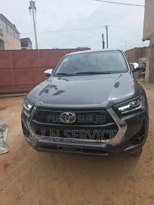 Toyota Hilux 2021 Noir
