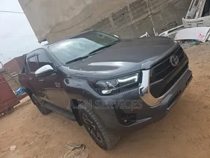 Toyota Hilux 2021 Noir