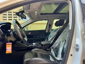 Renault Samsung SM6 2017 Blanc