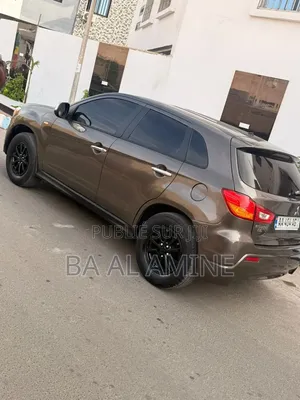 Mitsubishi RVR 2013 Marron