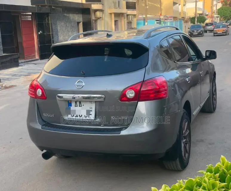 Nissan Rogue 2013 Gris