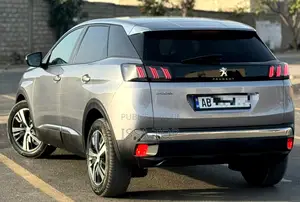 Peugeot 3008 2023 Gris